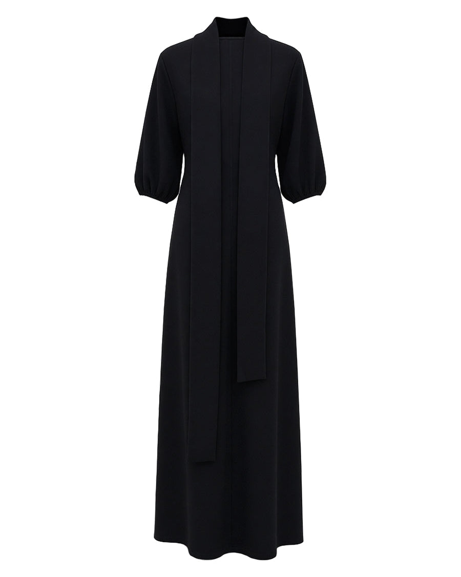Maxikleider mit Stehkragen, lockeren Puffärmeln, geknöpft und seitlich geschlitzt - - Maxi Dress - Concept Fashionlab