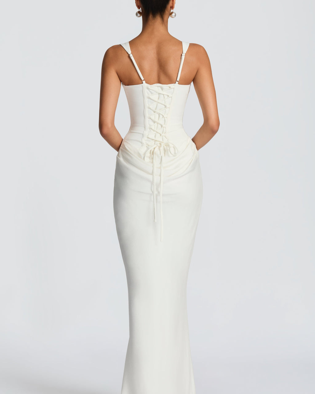 Hourglass Maxi Kleid — Skulpturierte Silhouette, Müheloser Stil - - Maxi Dress - Concept Fashionlab