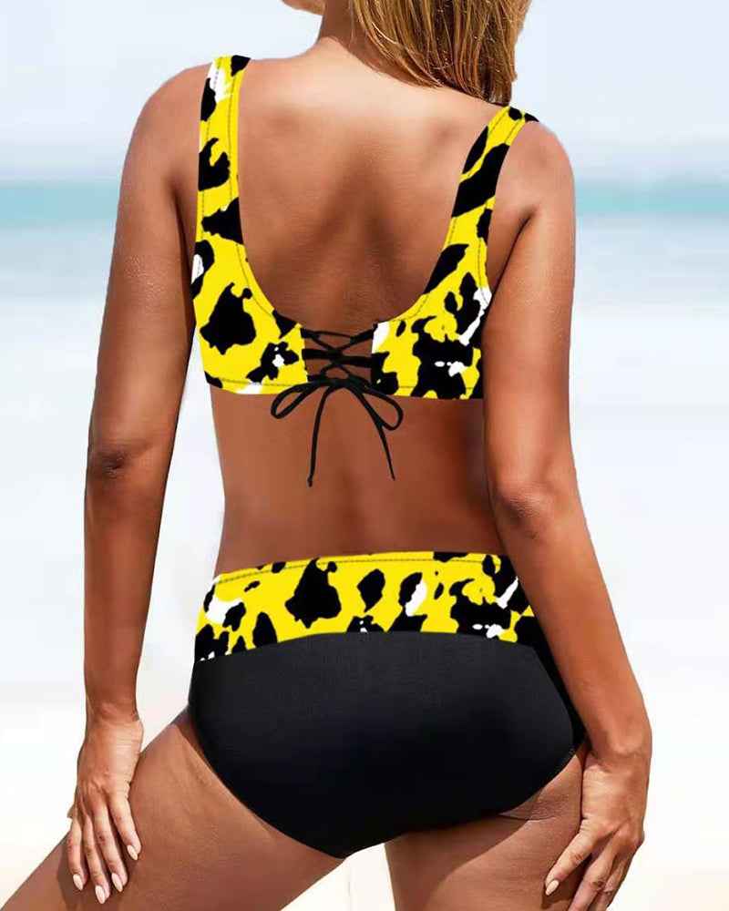 Eva - Fröhlicher farbiger Bikini