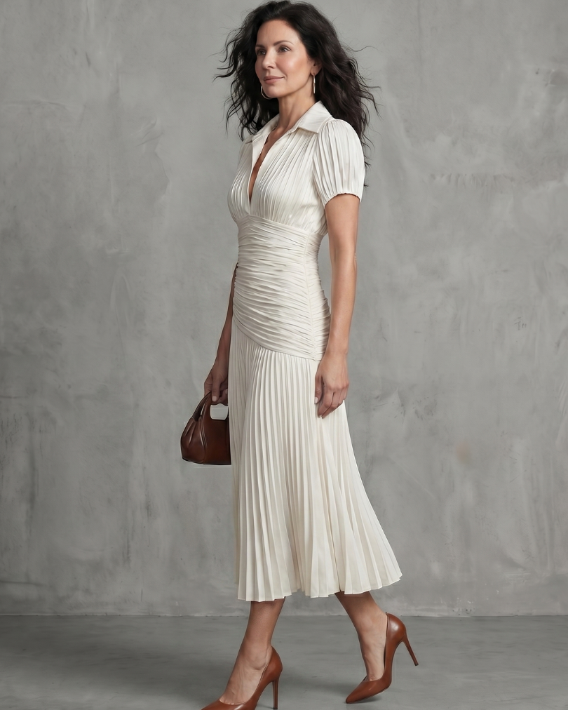 Theodora | Gestreiftes Midikleid mit plissierter Taille - - - DUUWE