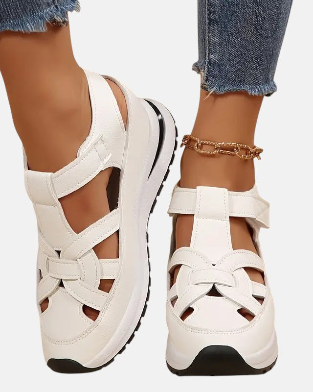 Sportliche Komfortsandalen für den Alltag - Weiß - Sandals - Concept Fashionlab