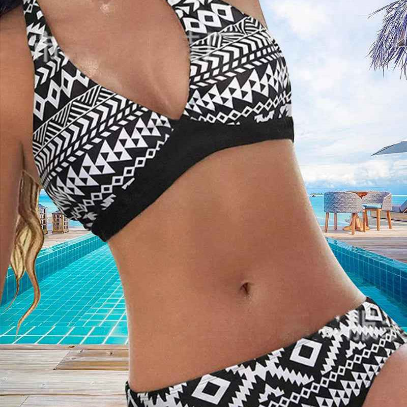 Muse® Bikini mit floralem und geometrischem Muster