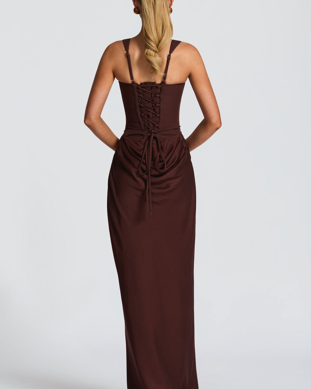 Hourglass Maxi Kleid — Skulpturierte Silhouette, Müheloser Stil - - Maxi Dress - Concept Fashionlab