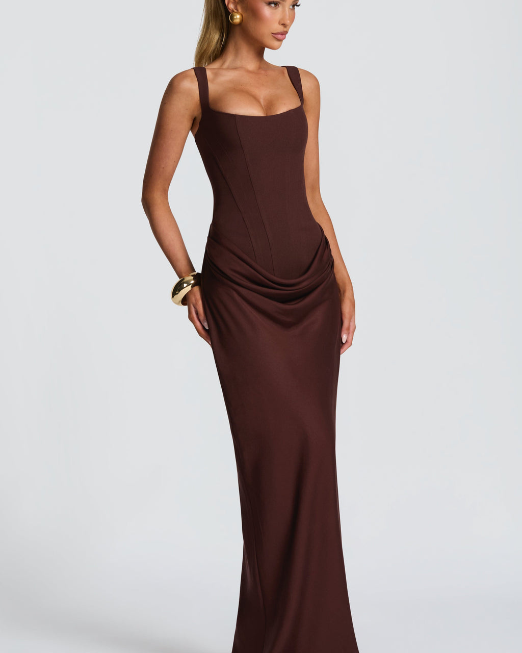 Hourglass Maxi Kleid — Skulpturierte Silhouette, Müheloser Stil - - Maxi Dress - Concept Fashionlab