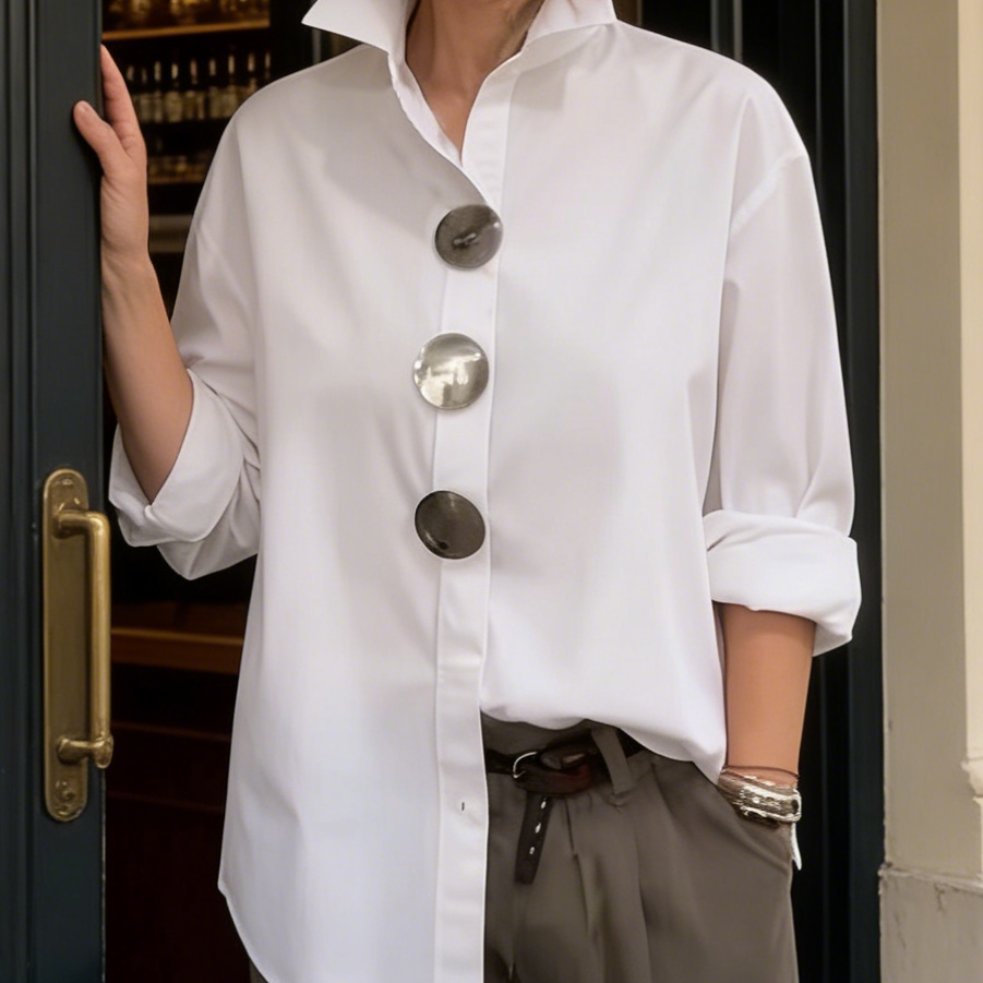 Rosaline™ | Statement-Knopf-Stehkragenbluse