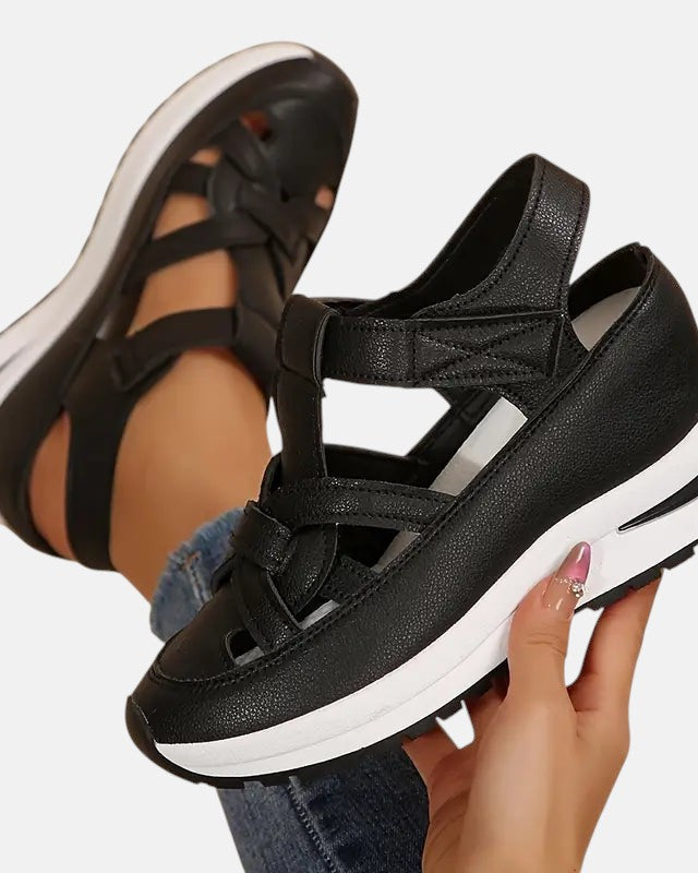 Sportliche Komfortsandalen für den Alltag - - Sandals - Concept Fashionlab