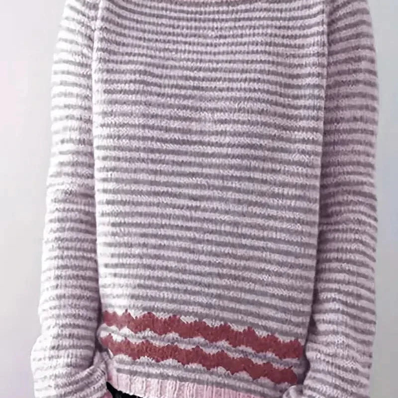 Lässiger Damen-Pullover mit dezenten Streifen