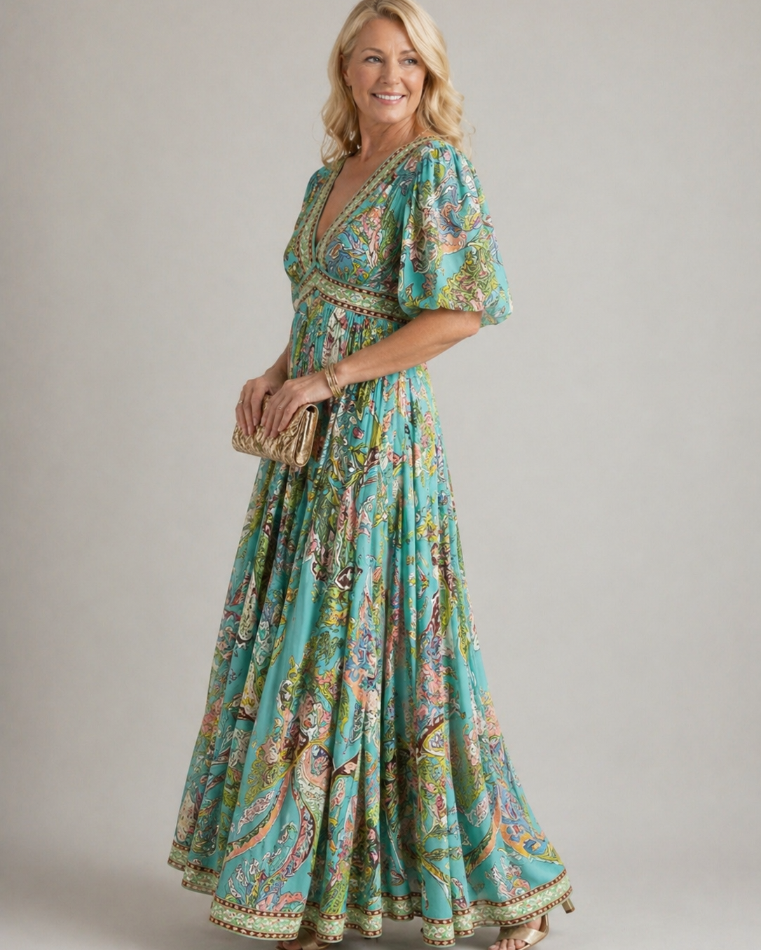 Luftiges Maxikleid mit Puffärmeln und V-Ausschnitt - - voor vrouwen - DUUWE