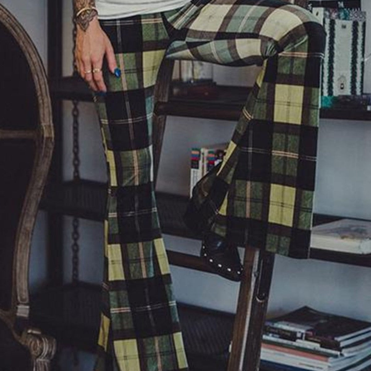 High-Waist-Flare-Hose – eleganter, figurschmeichelnder Stil Damen