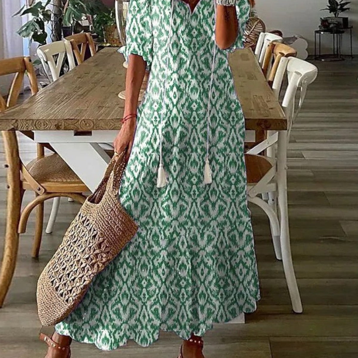 Sophia Boho Vintage V-Ausschnitt Sommerkleid – Müheloser, fließender Stil für Sommertage