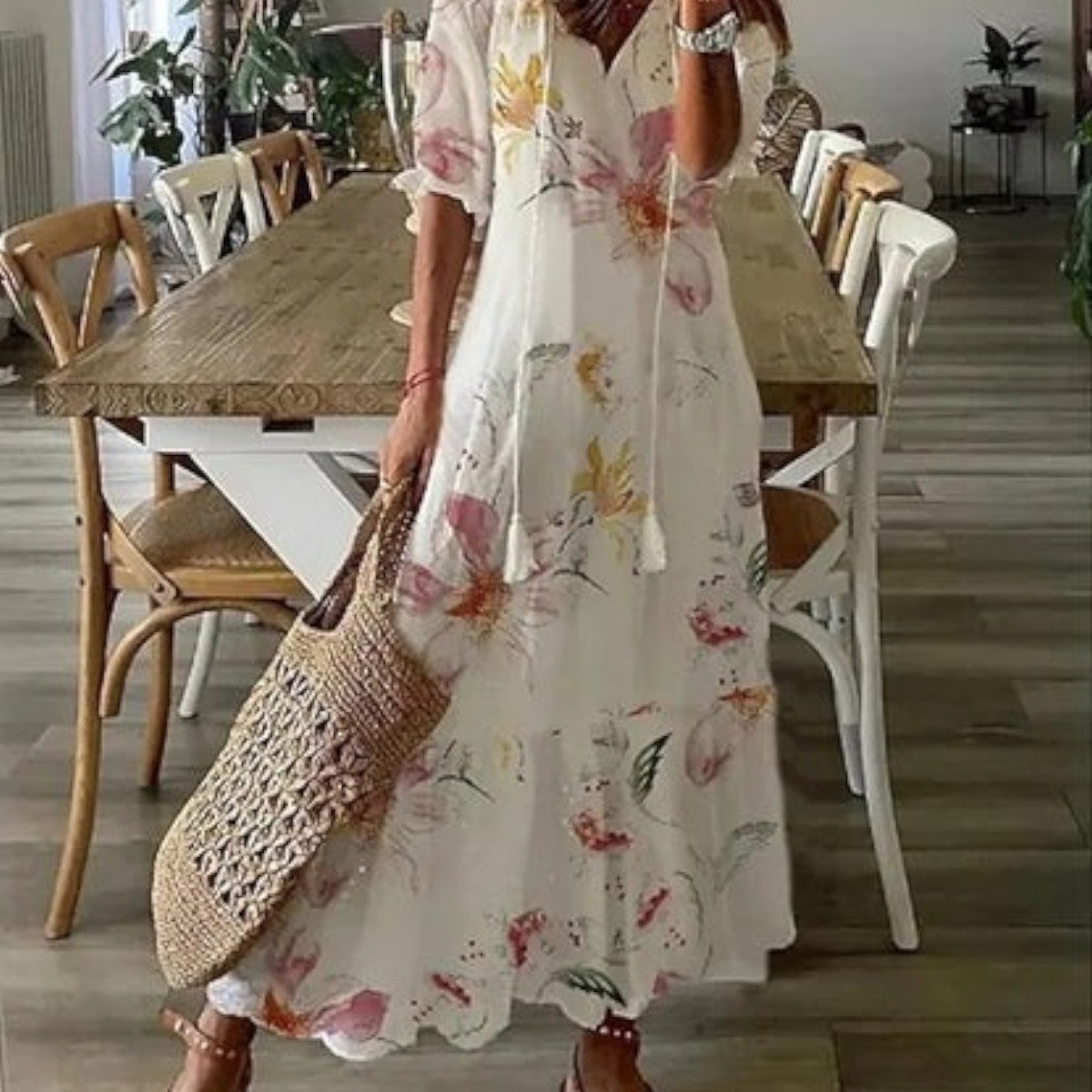 Sophia Boho Vintage V-Ausschnitt Sommerkleid – Müheloser, fließender Stil für Sommertage