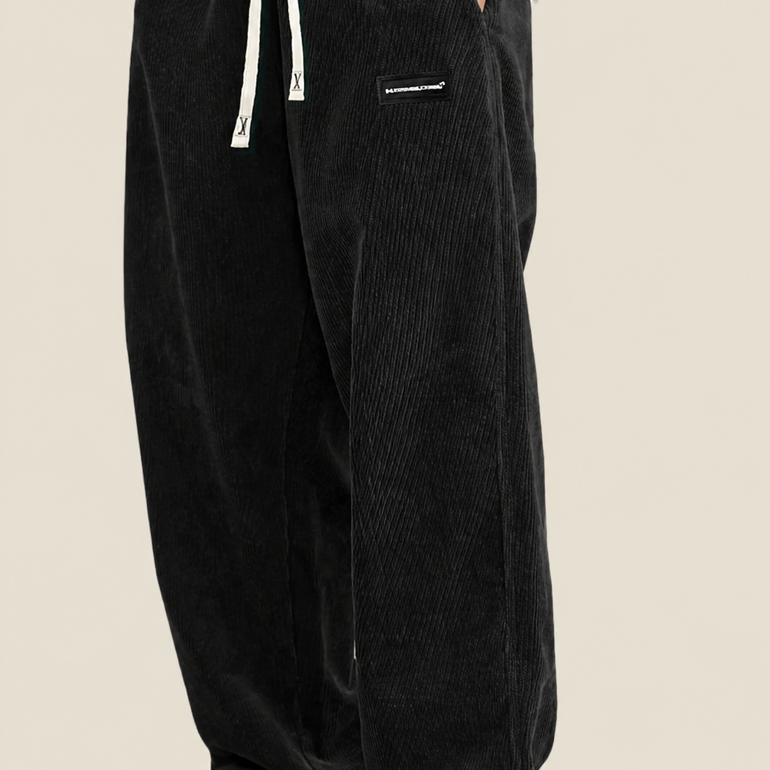 ComfortFit Herren Freizeithose mit lockerer Passform und Kordelzug | Leichte Polyesterhose für den Alltag