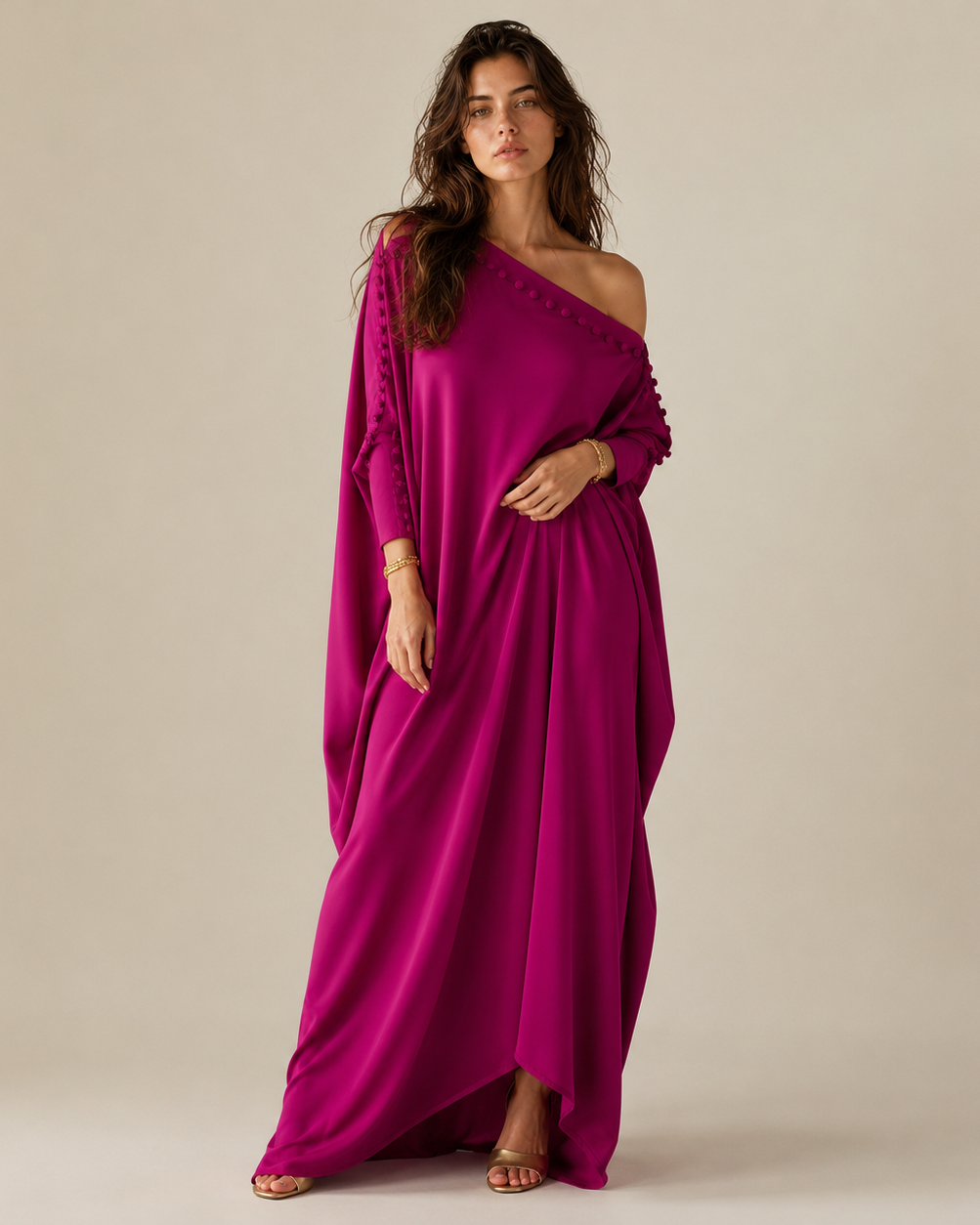 Damen Maxikleid mit lockerer Passform und Knopfdetails - - Maxi Dress - Concept Fashionlab