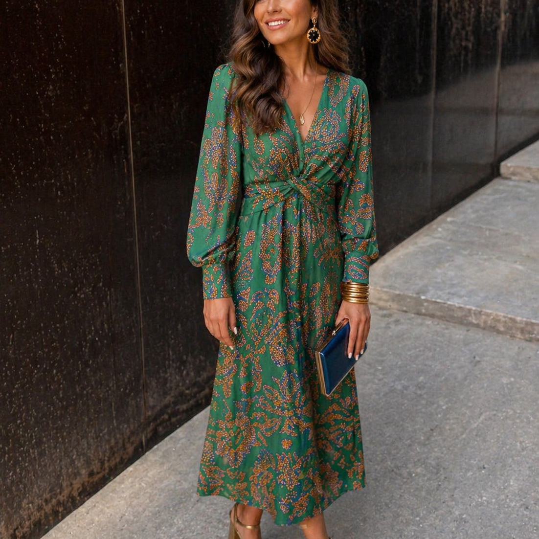 Kleid mit Blumendruck - Grün - - DUUWE