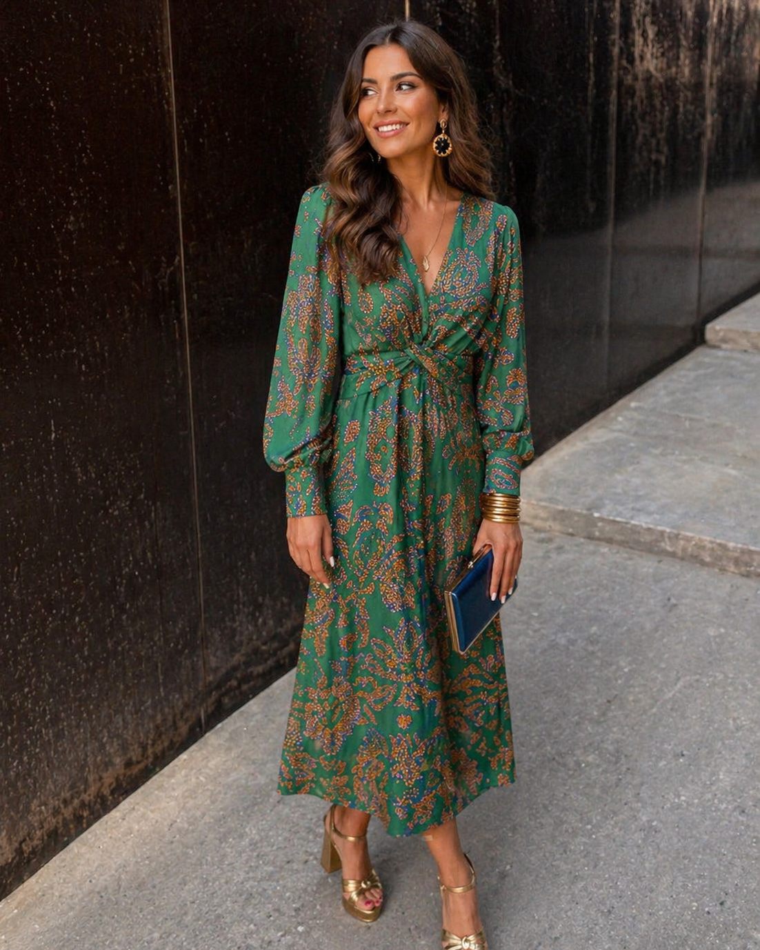 Kleid mit Blumendruck - Grün - - DUUWE