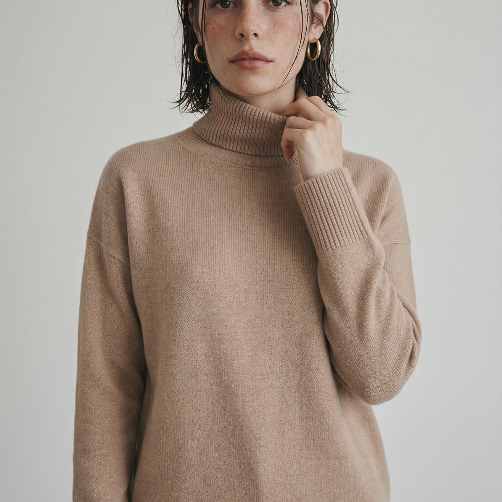 Bleib warm in diesem warmen und gemütlichen Pullover Damen