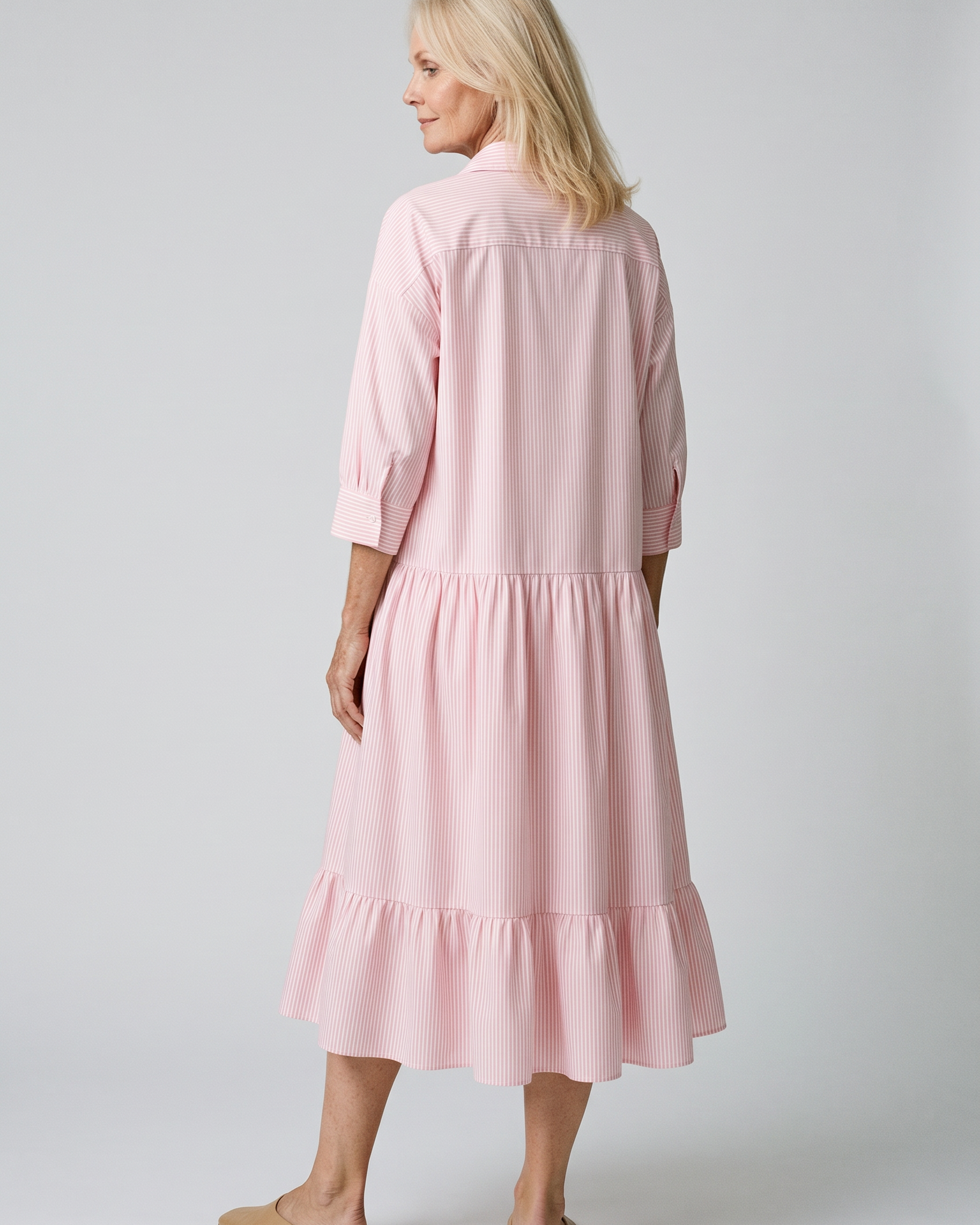 Blau gestreiftes lockeres Shirtkleid in Maxi-Länge - - Shirt - Concept Fashionlab