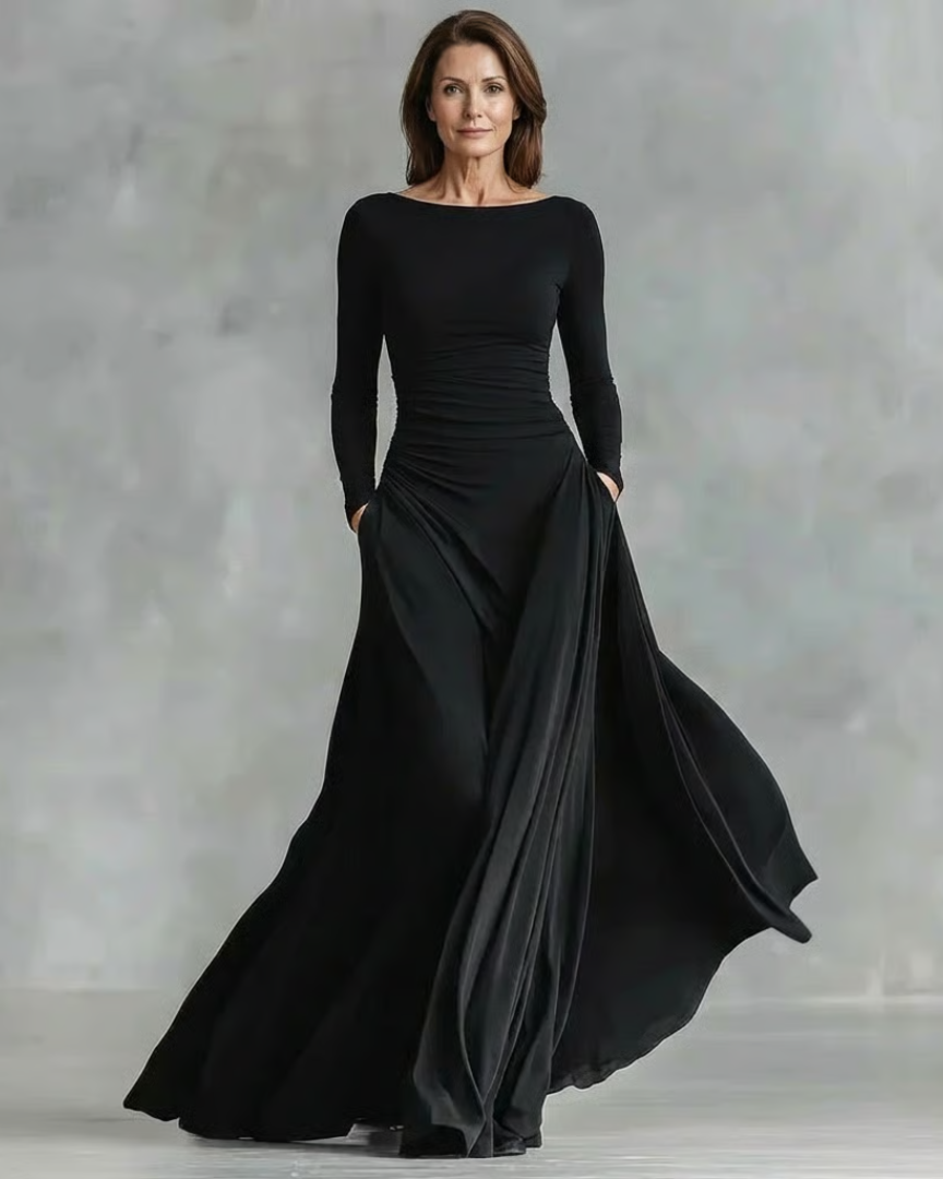 Taillenglättendes Maxi-Kleid — Müheloser Tragekomfort, schmeichelhafte Silhouette Damen - Schwarz - Maxi Dress - Concept Fashionlab