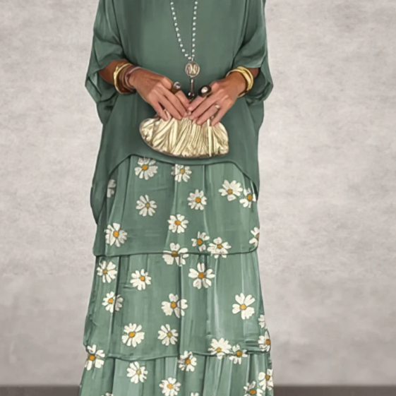 Anmutiges, fließendes Maxikleid