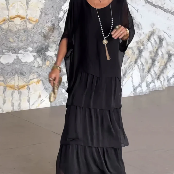 Anmutiges, fließendes Maxikleid