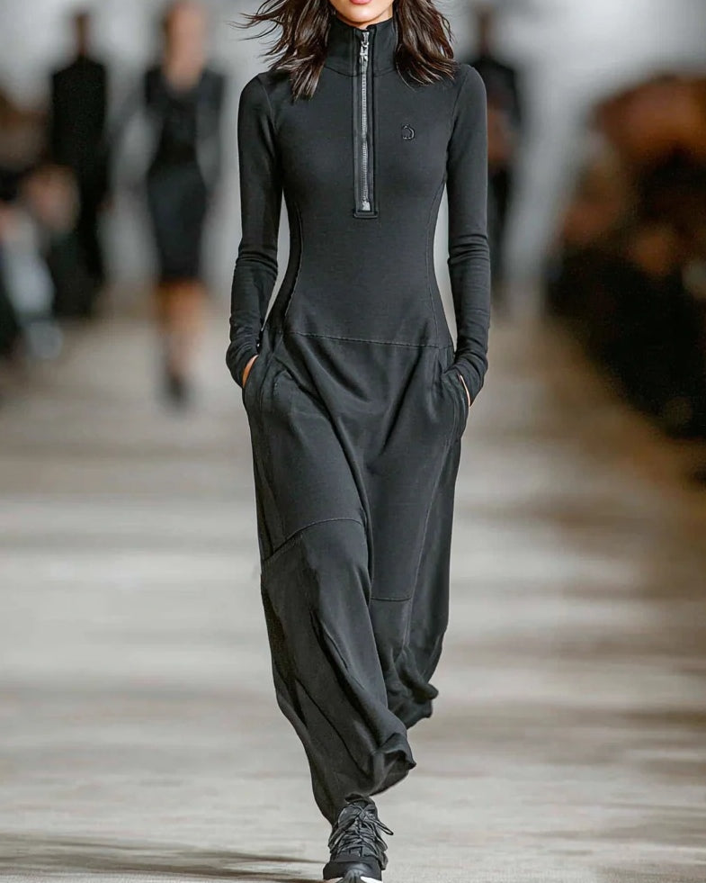 Schlankes schwarzes Maxi-Kleid mit Rollkragen und Reißverschluss Damen - 2XL - Maxi Dress - Concept Fashionlab Boutique