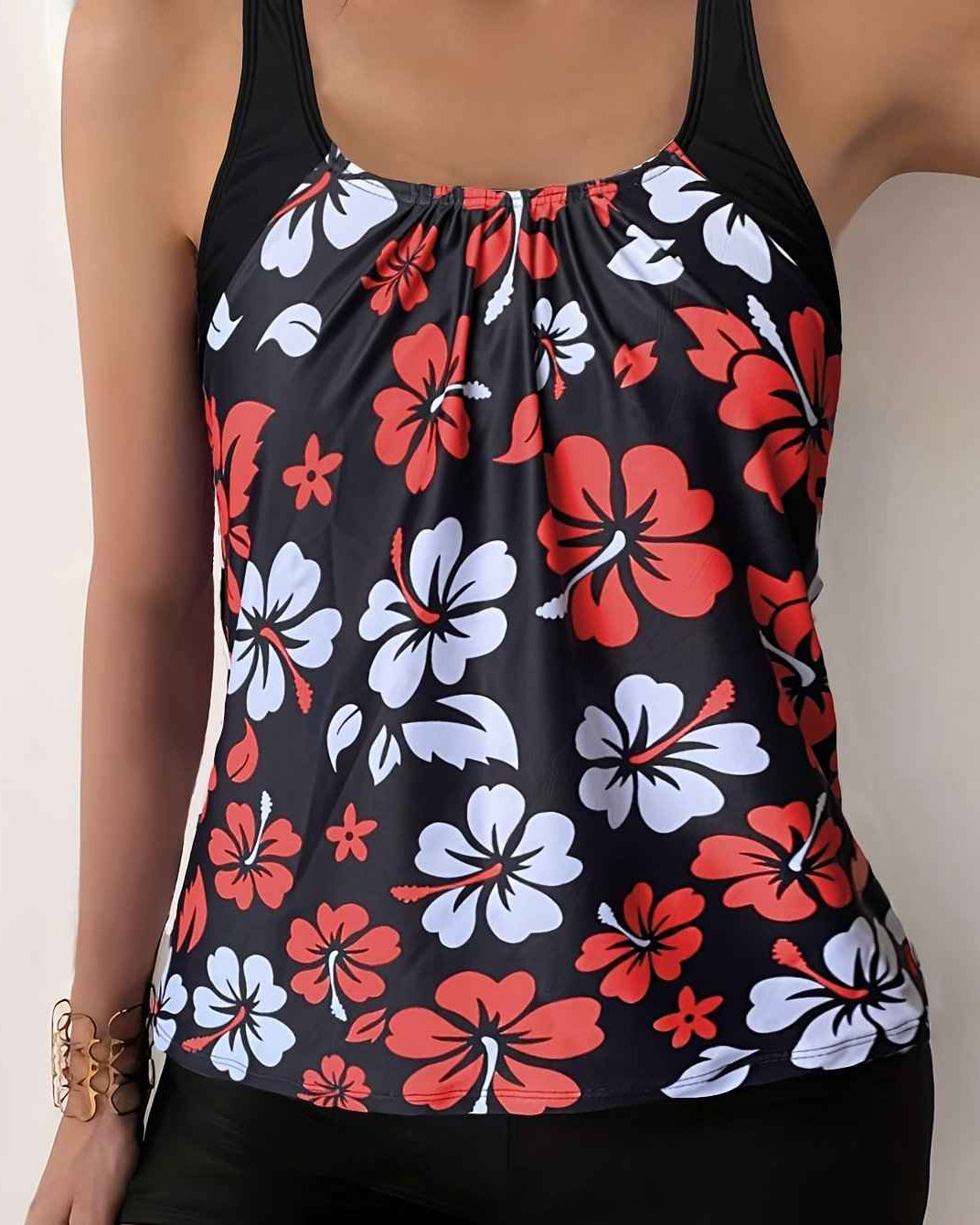 Elena Tankini-Set mit Blumenmuster – Lebhafte, schmeichelhafte Strandbademode