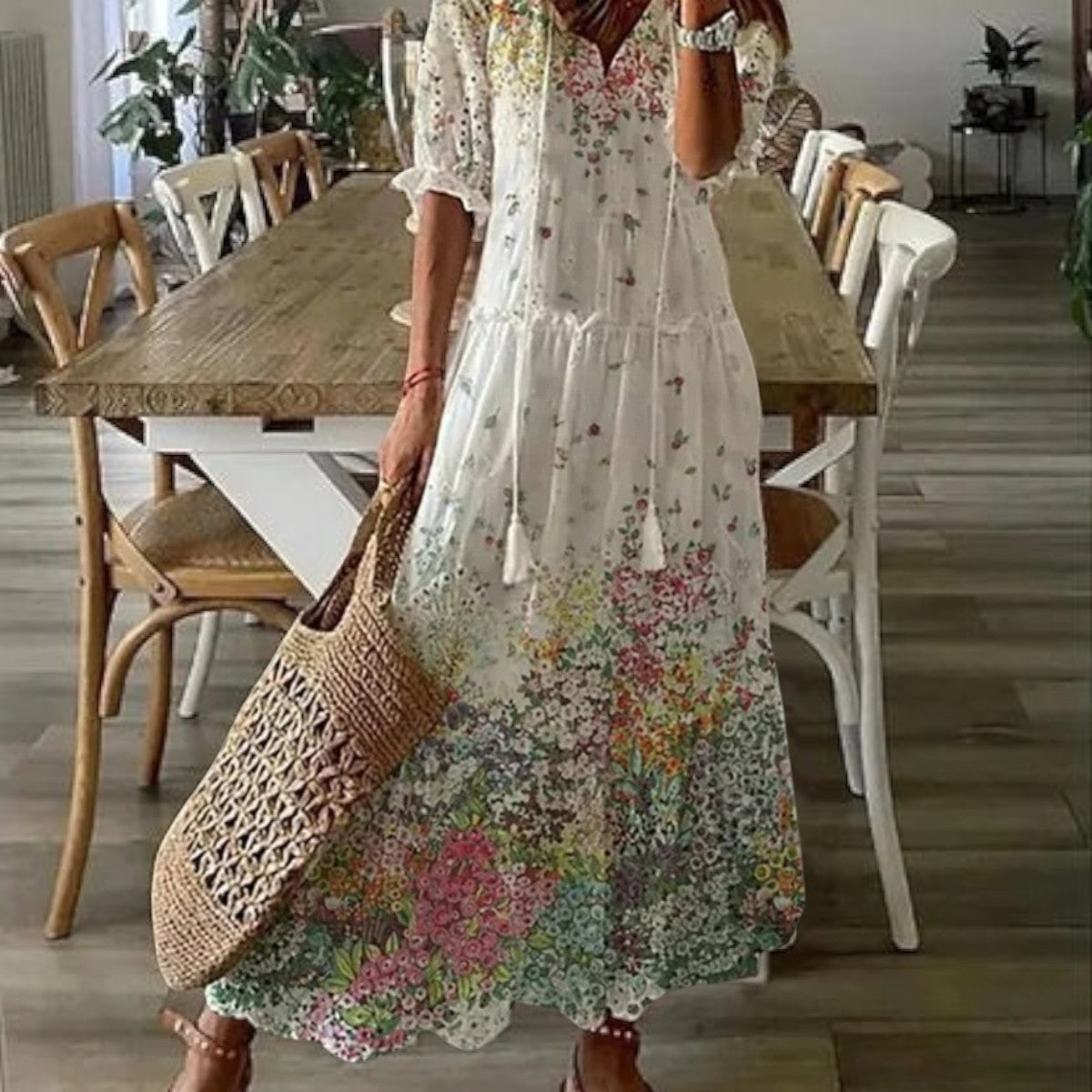 Sophia Boho Vintage V-Ausschnitt Sommerkleid – Müheloser, fließender Stil für Sommertage