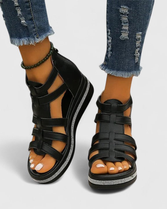 Gladiator Keilsandalen – Riemchen-Design und eleganter Look - Schwarz - Sandals - Concept Fashionlab
