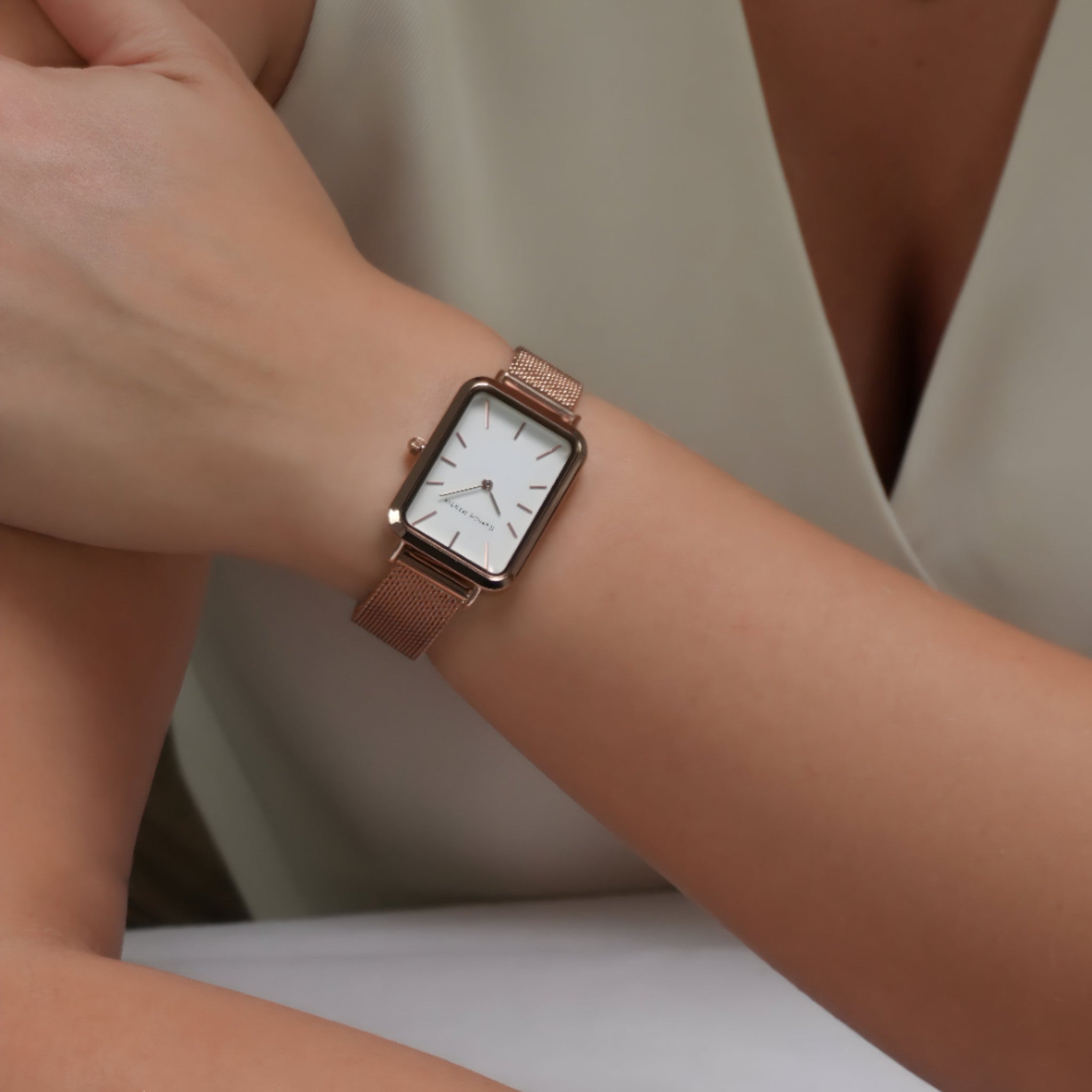 Lila | Rechteckige Uhr - Moderner Stil - - - Concept Fashionlab