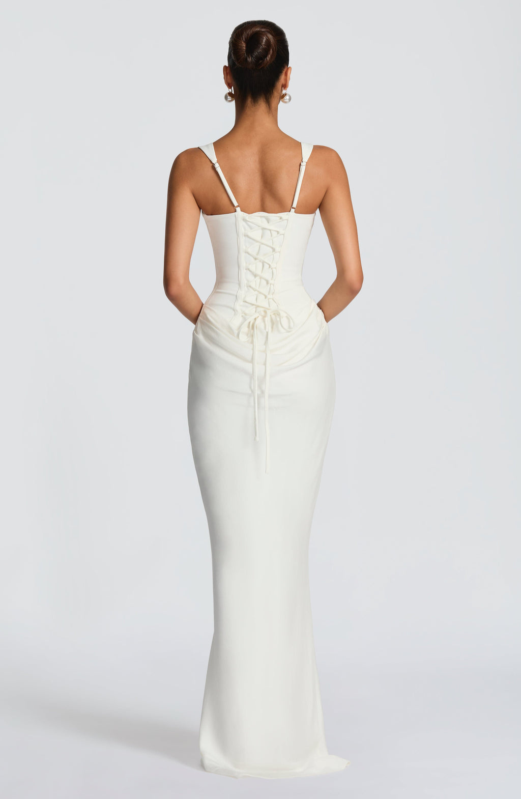 Hourglass Maxi Kleid — Skulpturierte Silhouette, Müheloser Stil - - Maxi Dress - Concept Fashionlab