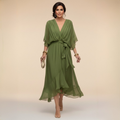 MARTA™ | KLEID MIT V-AUSSCHNITT
