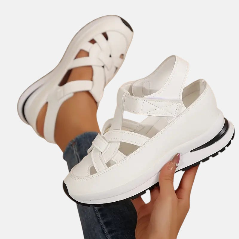 Sportliche Komfortsandalen für den Alltag - - Sandals - Concept Fashionlab