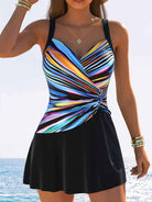 Leona gestreiftes Tankini-Set – chic, schmeichelhaftes zweiteiliges Badeoutfit
