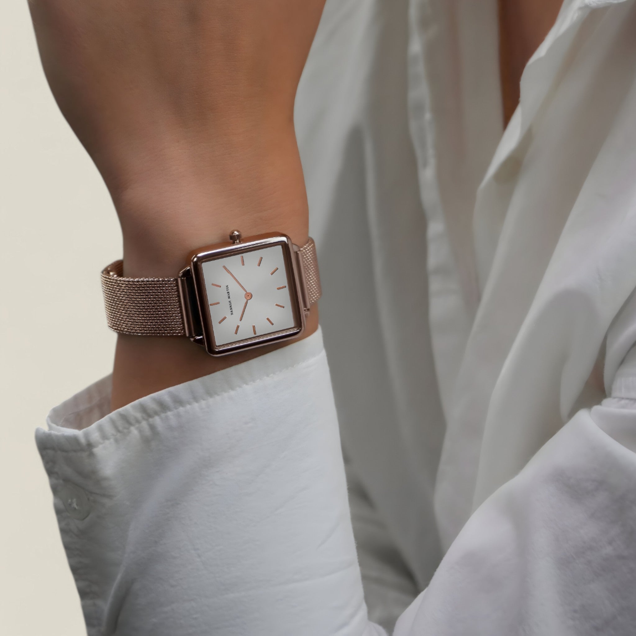 Mia | Quadratische Uhr - Eleganz im Alltag - - - Concept Fashionlab