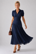 Theodora | Gestreiftes Midikleid mit plissierter Taille