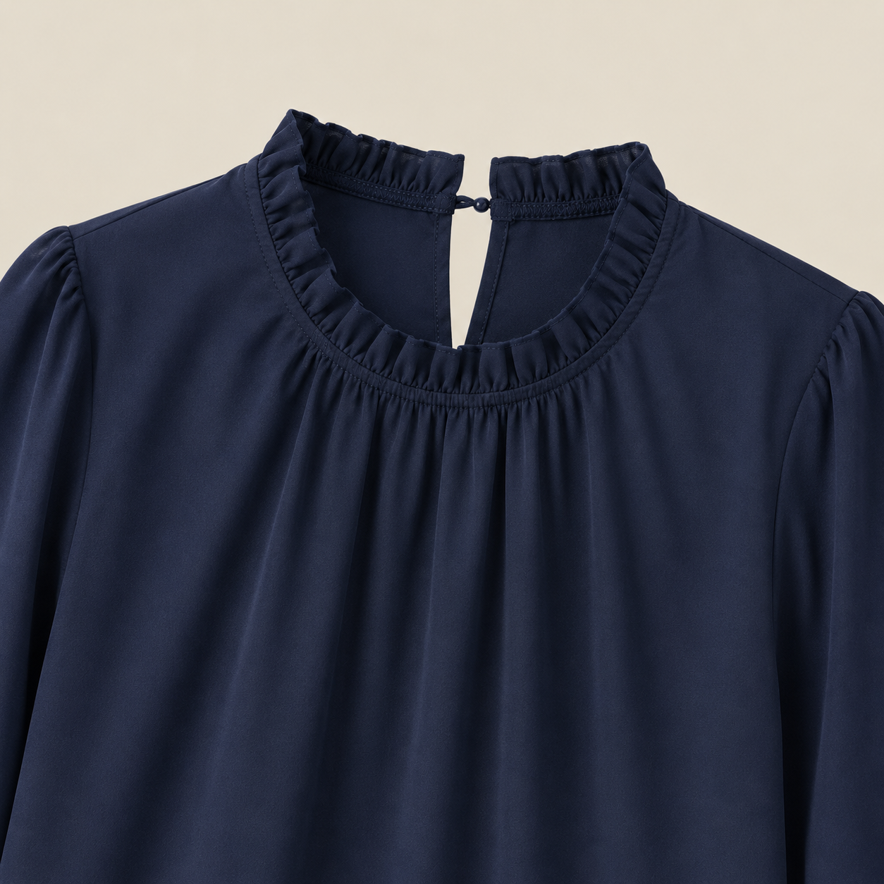Damenbluse mit Rüschenkragen und Langarm in Polyester - - Damen > Blusen - Concept Fashionlab