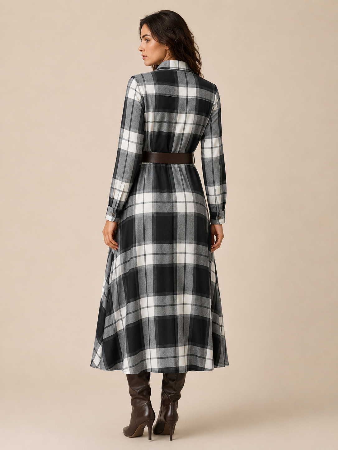 Elegantes zeitloses kariertes Maxikleid - - Plaid Maxi Dress - Concept Fashionlab Boutique