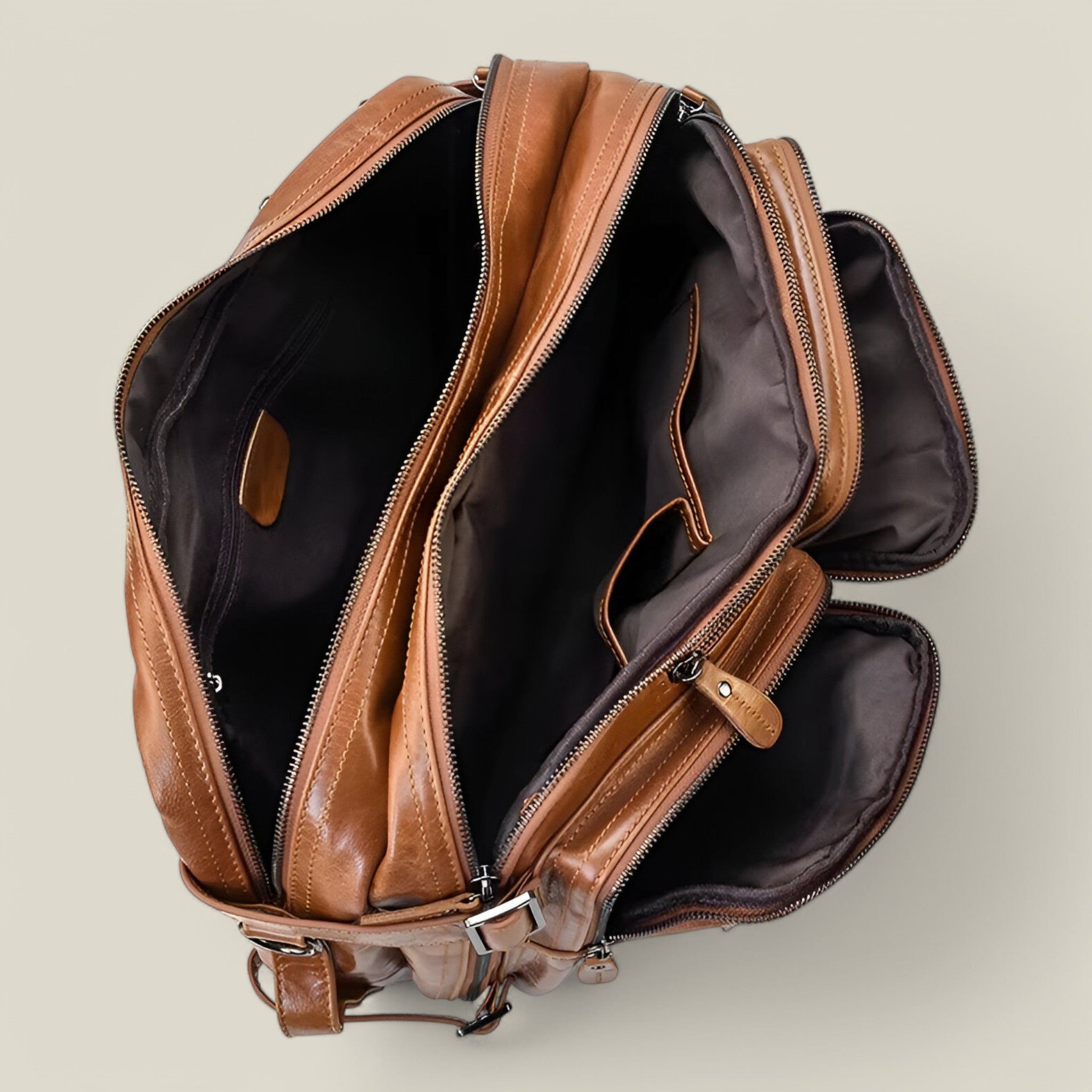 Harvey | Dreilagige Tasche - Elegant und funktional