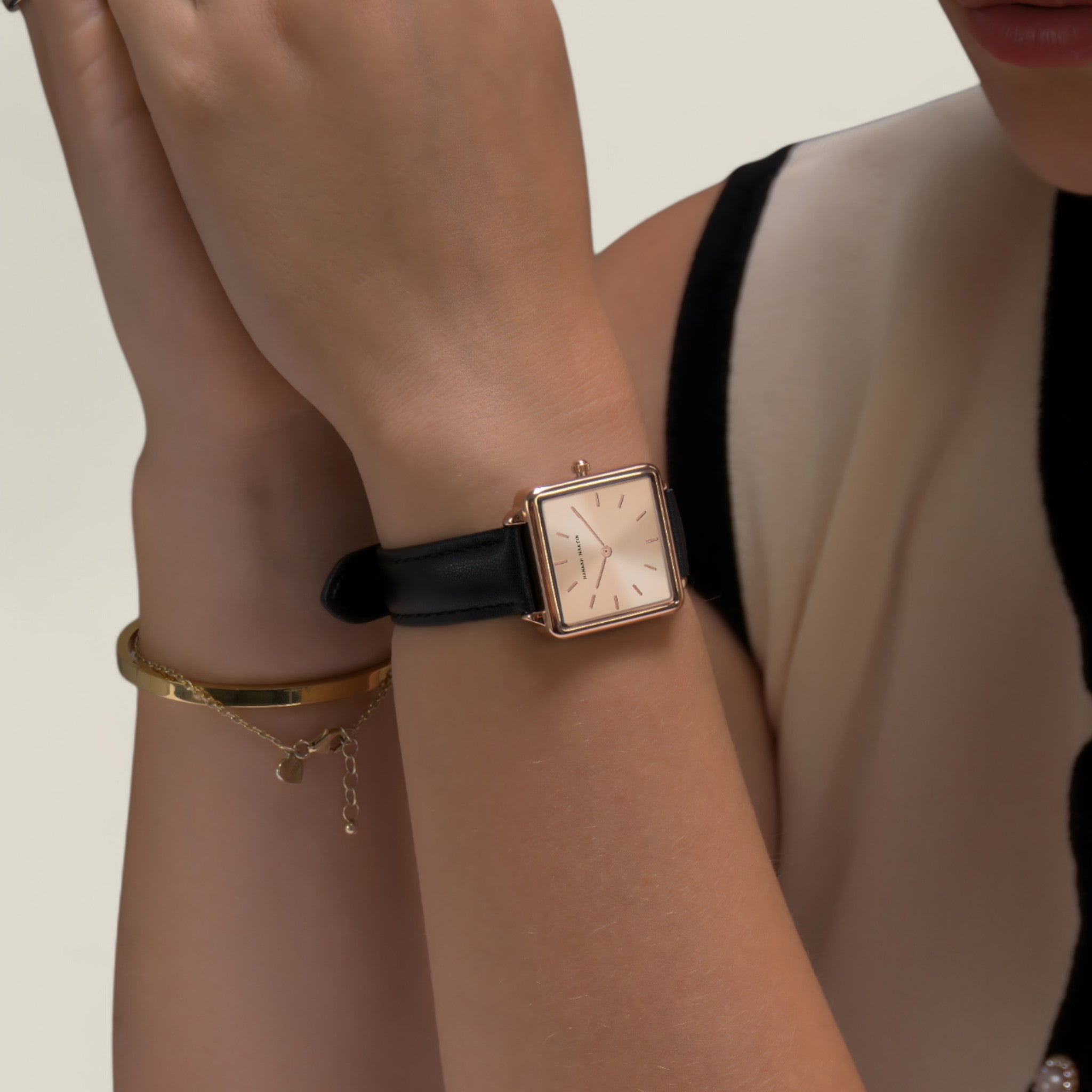 Clara | Quadratische Uhr - Anspruchsvoller Stil - - - Concept Fashionlab