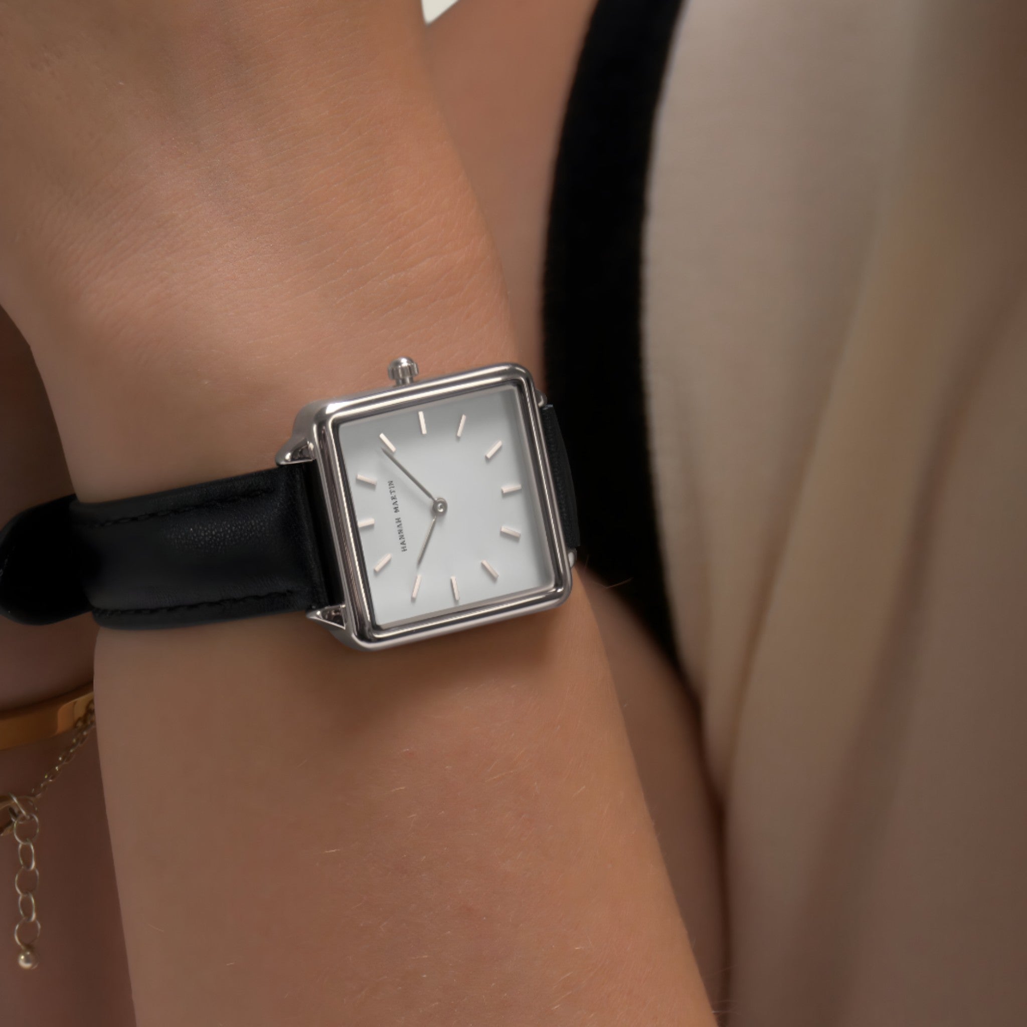 Nina | Silberne quadratische Uhr - Klassisch und bequem - - - Concept Fashionlab