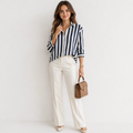 Locker geschnittenes gestreiftes Hemd aus Polyester – Moderner Casual-Look