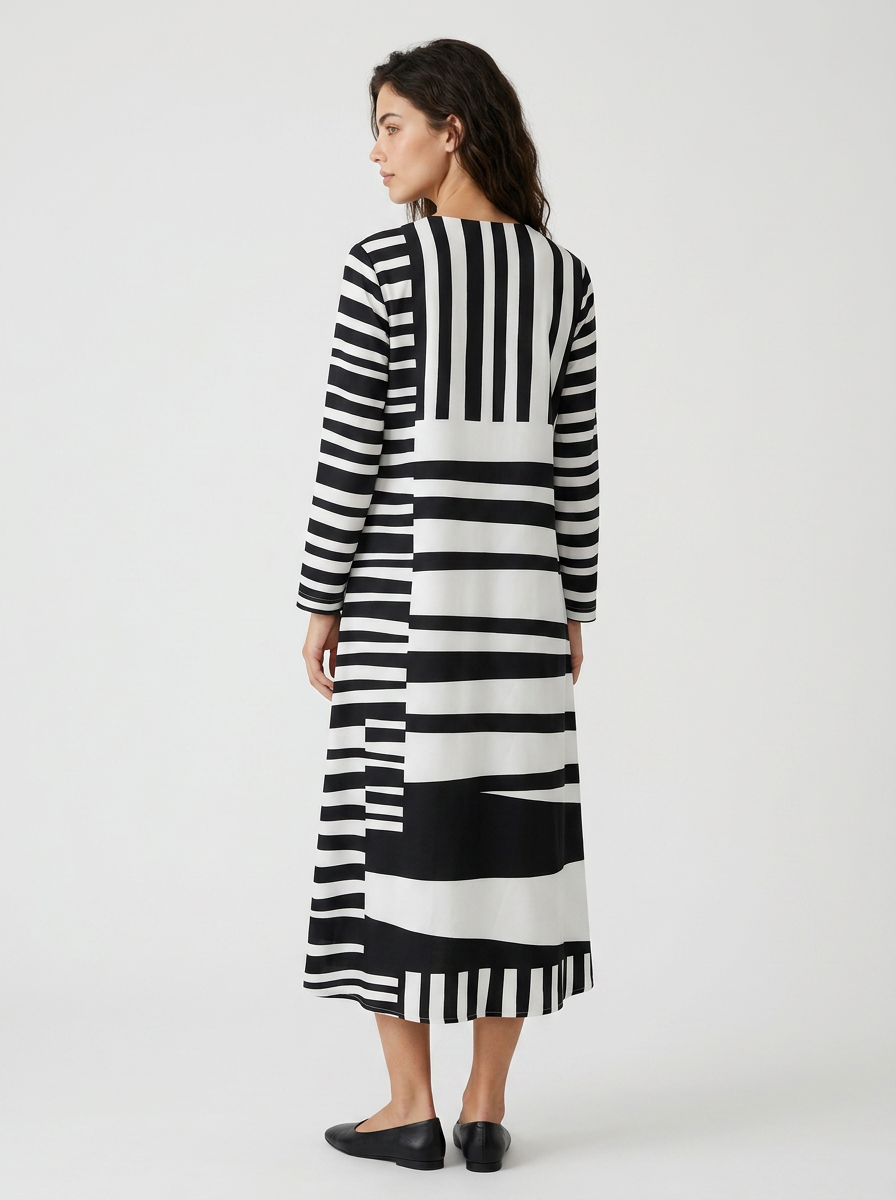 Raffiniertes geometrisches Kleid für einen modernen, eleganten Look Damen - - Dress - Concept Fashionlab