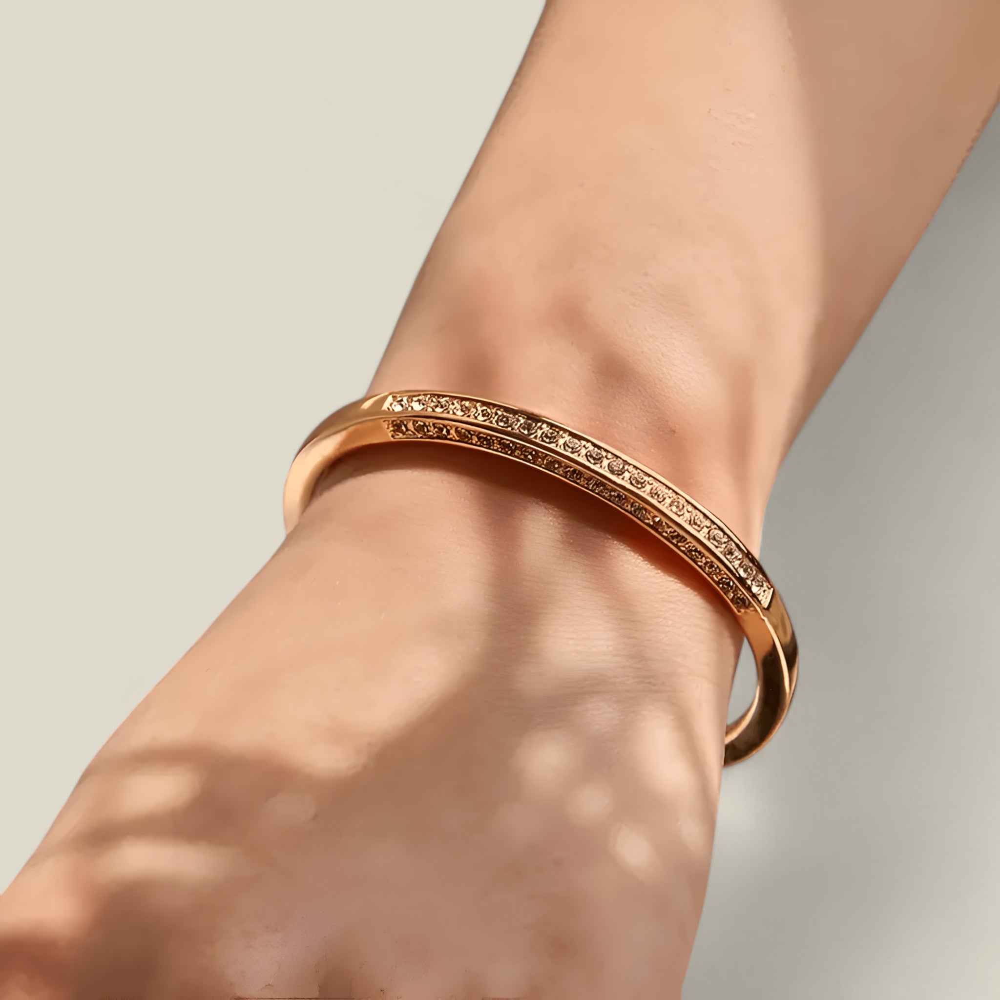 Ella | Freizeitarmband mit Strass - - - Concept Fashionlab