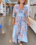 Alira | Kleid mit sieben Ärmeln und V-Ausschnitt