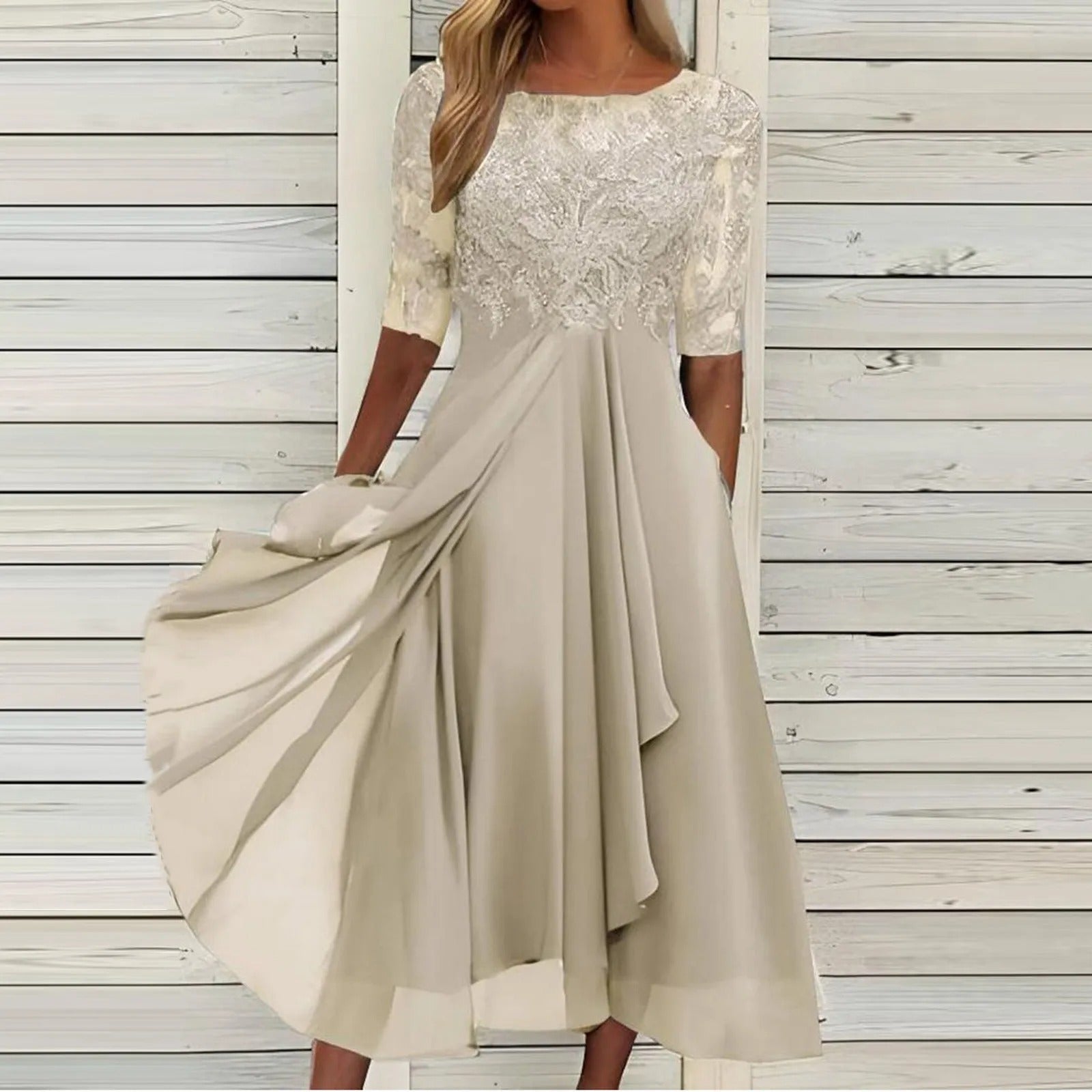 Zaria – Das schmeichelhafte Spitzen-Midikleid - Weiß - - Cow Clothing