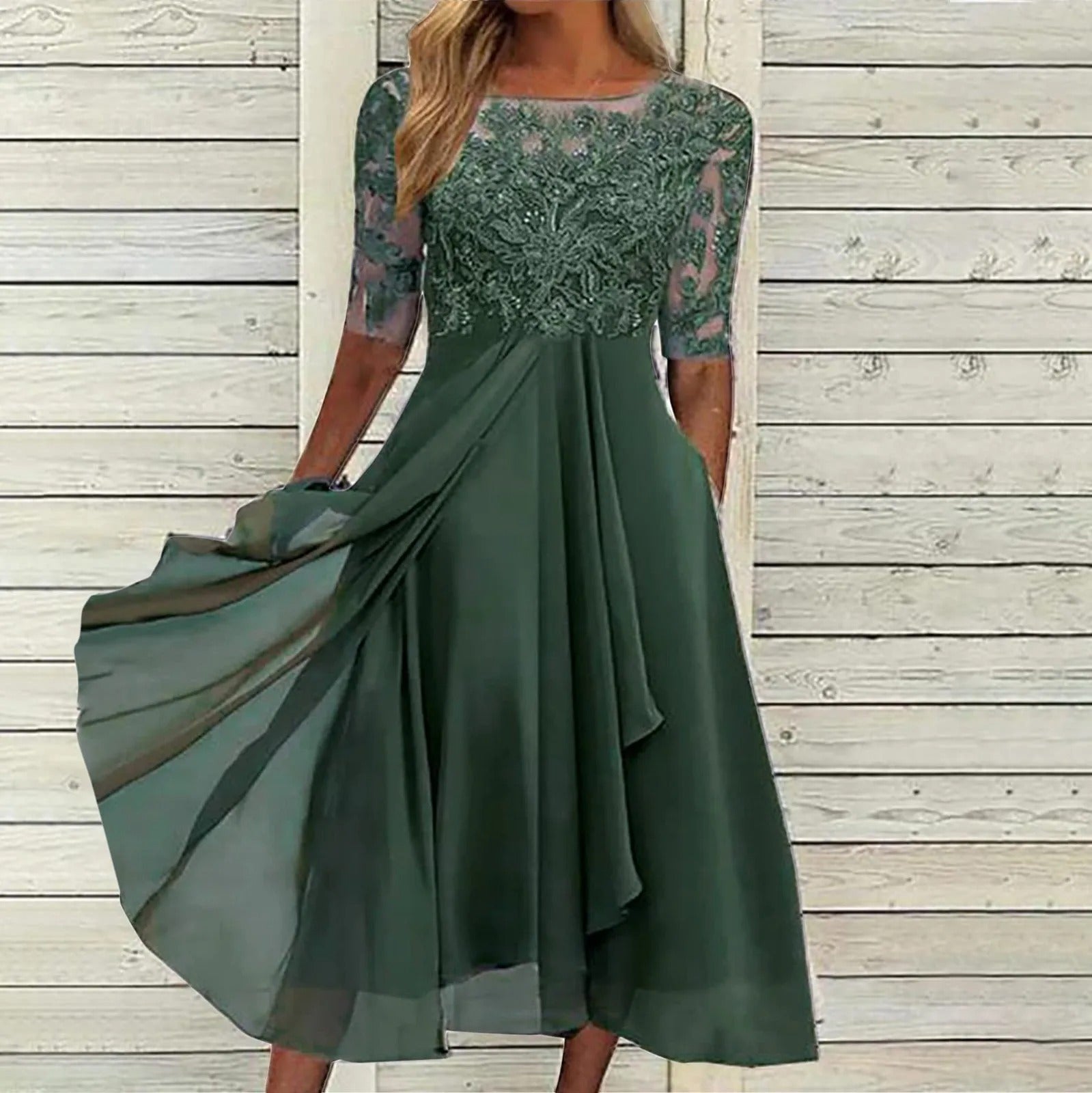 Zaria – Das schmeichelhafte Spitzen-Midikleid - Grün - - Cow Clothing