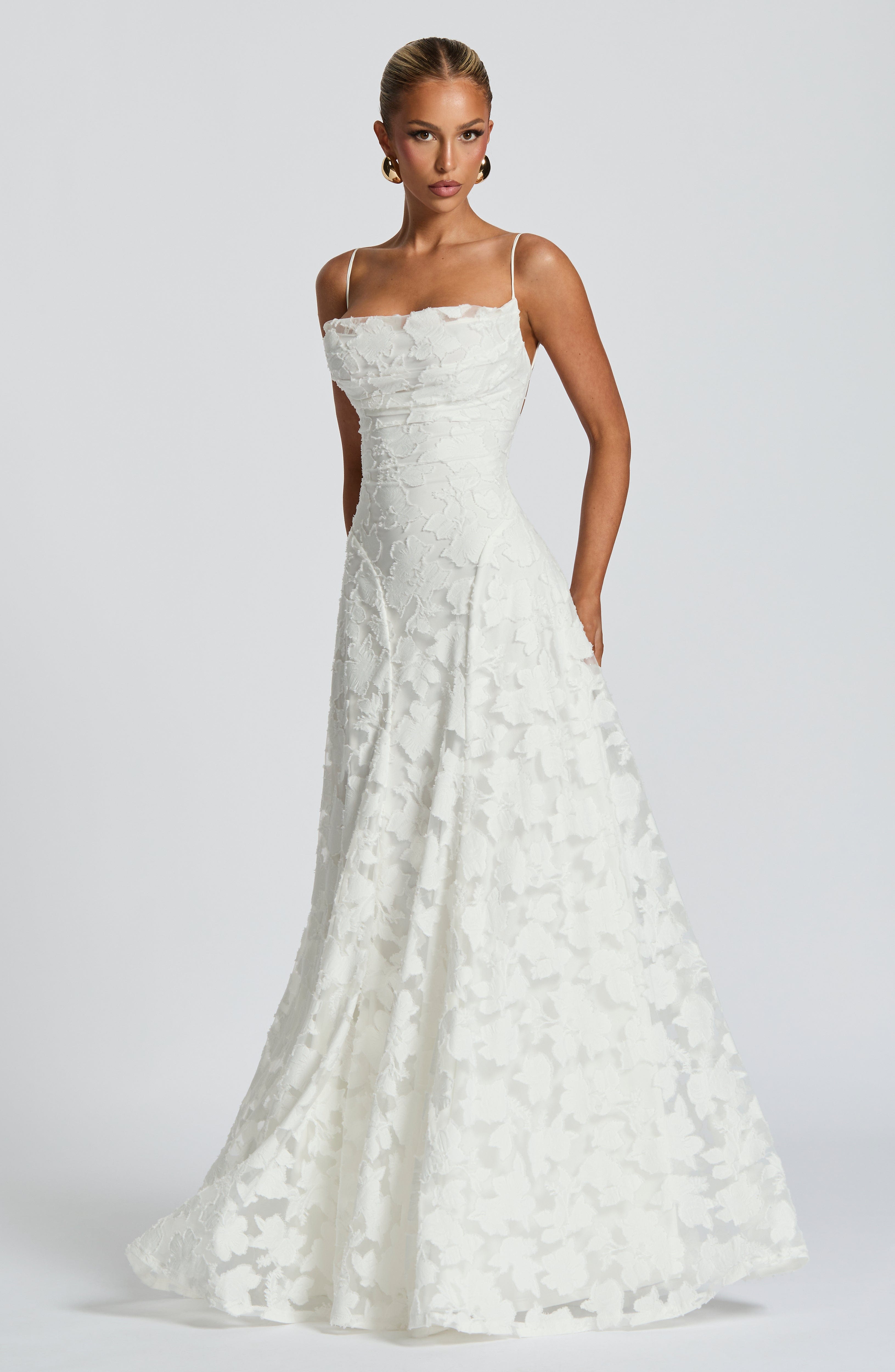 Aveline |Elegant Lace Corset Maxi Dress - Glamorous Evening Gown - Ivory - Maxi Dress - Concept Fashionlab