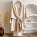 Stilvoller Poncho-Schal für einen mühelosen, eleganten Look