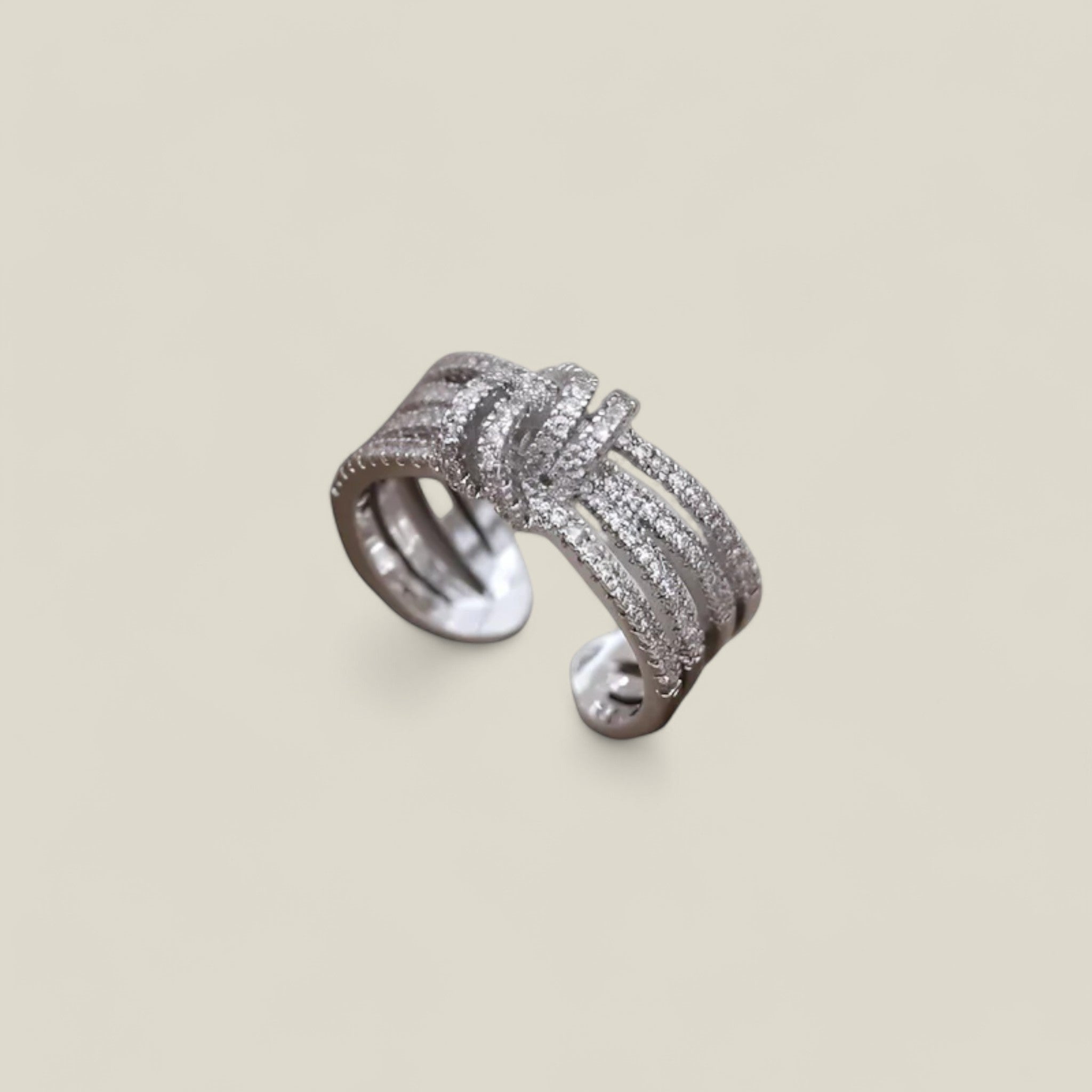 Evelyn | Eleganter Ring aus Zirkonia 14K vergoldet im modischen offenen Design - Anpassbar Silber - Evelyn | Eleganter Ring aus Zirkonia 14K vergoldet im modischen offenen Design - Concept Fashionlab