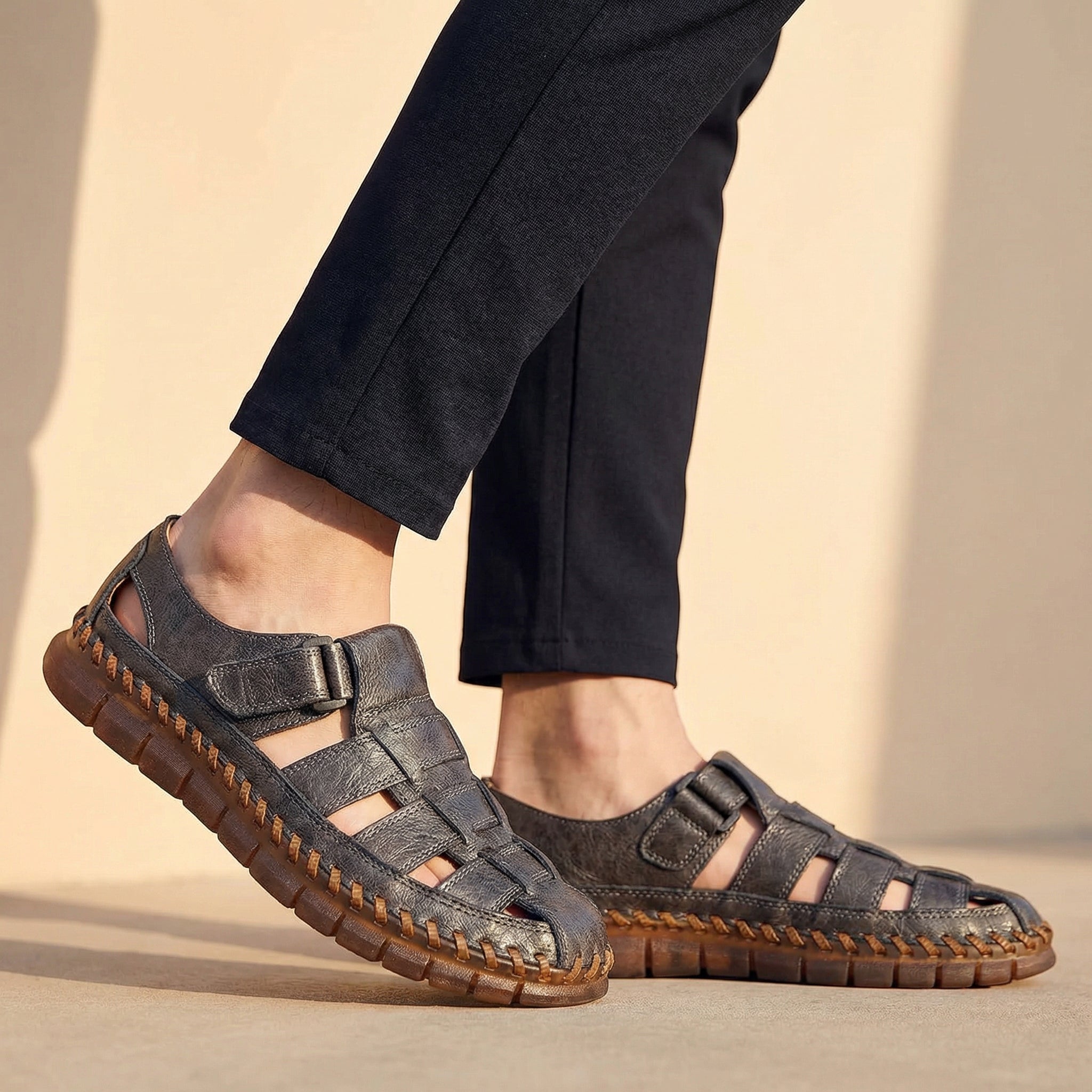 Durchbrochene Herren-Sandalen - Grau - Sandals - Concept Fashionlab